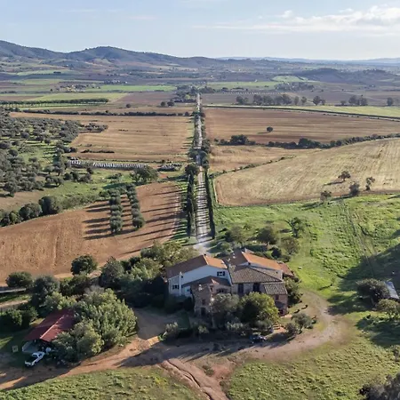Lidia - La Valentina Alloggio per agriturismo *